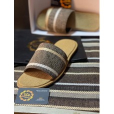 Palm slippers ( size 43)