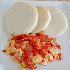 Boiled yam+egg sauce and diced sauages
