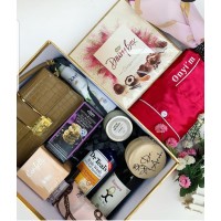 Gift box for her 