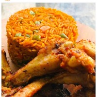 Jollof rice and 7 chicken wings