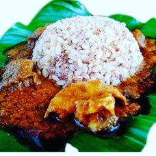 Ofada rice & ayamase sauce