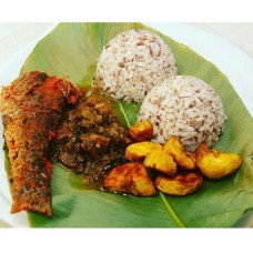 Ofada rice with dodo and croaker fish 